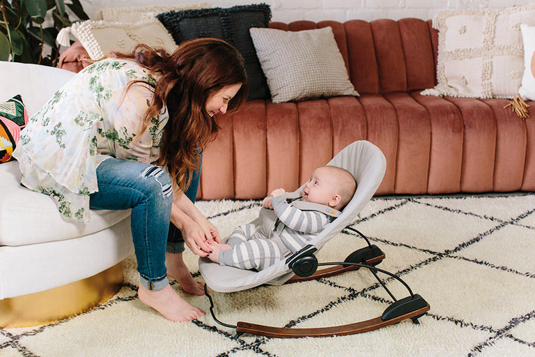 17 things you can do with your baby in a bouncer right now