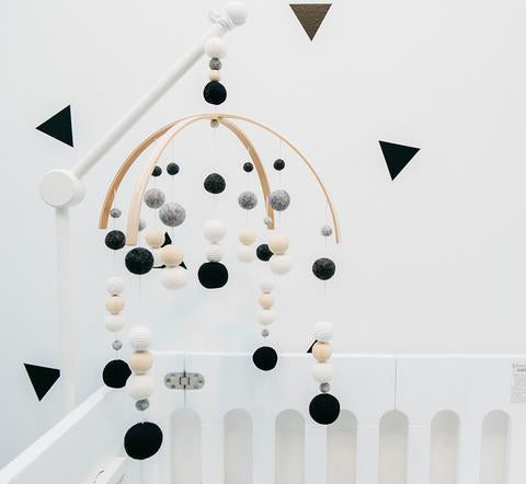 6 modern mobiles (that look great with our cots)