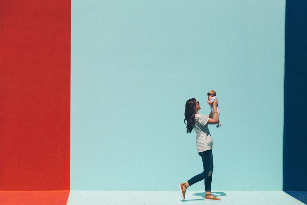 7 essential travel tips for new parents