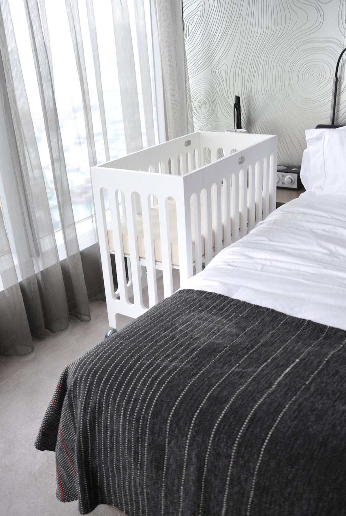 alma mini cot + mattress